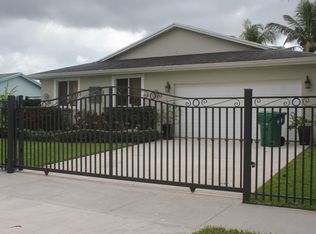 11530 SW 168th St, Miami, FL 33157