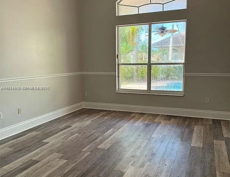 1302 NW 139th Ave — Photo 4