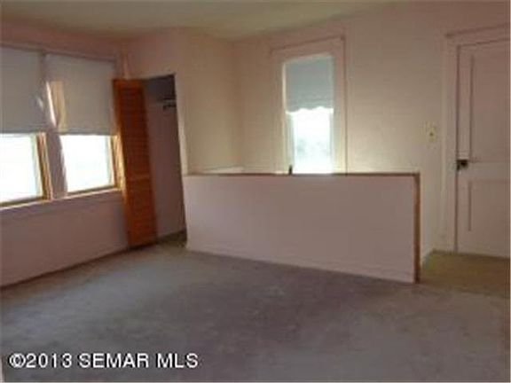 4th image of 115 S JEFFERSON Street