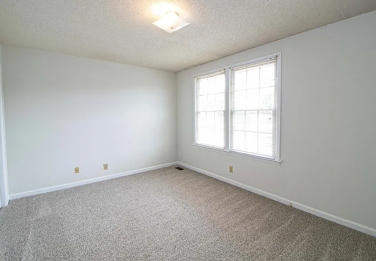 814 E Golfview Pl — Photo 17