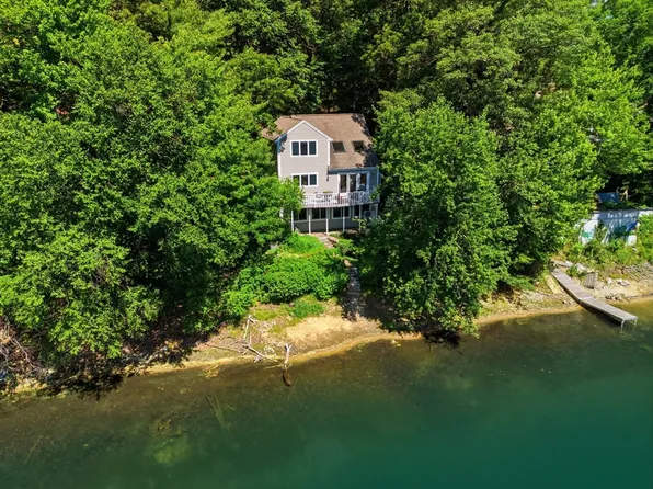 75 White Ave, Concord, MA 01742