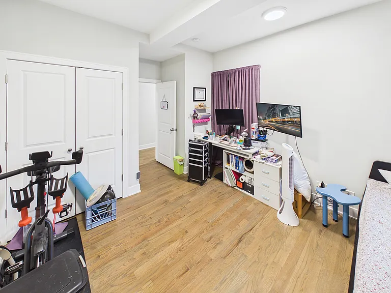 2244 W 23rd Pl #3E — Photo 19