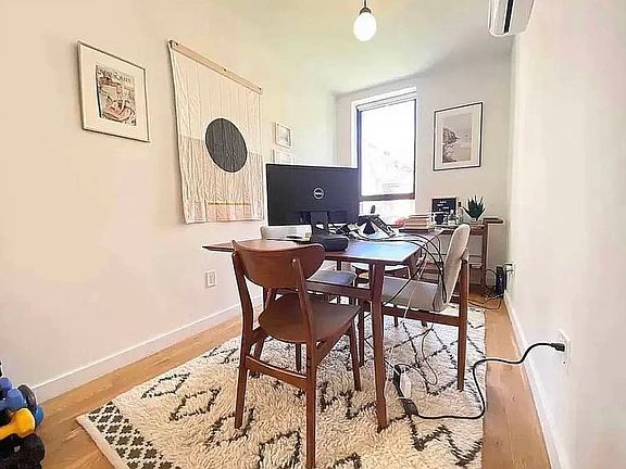 5th image of 137 Nelson St APT 3B