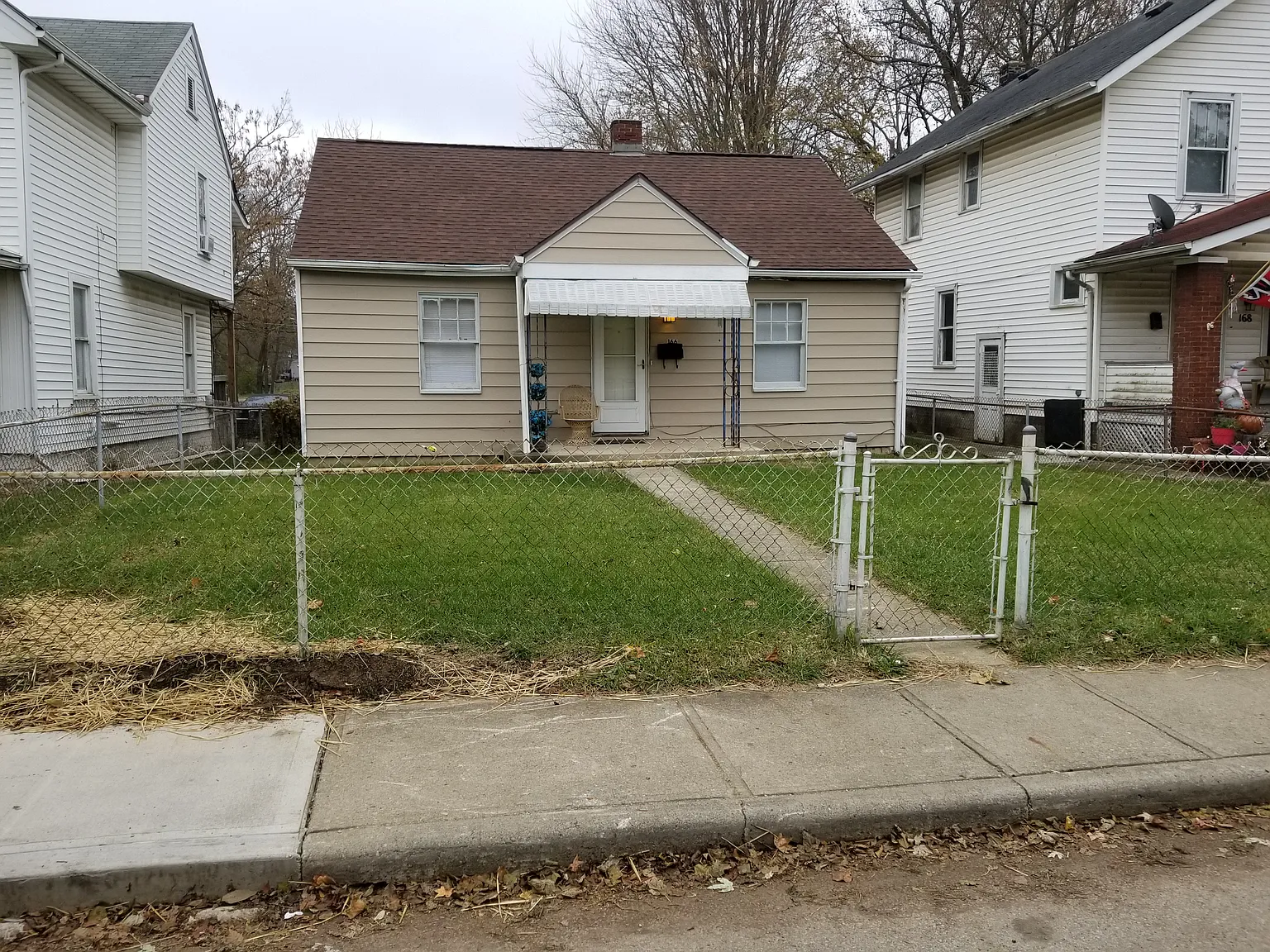 166 Belvidere Ave photo 1