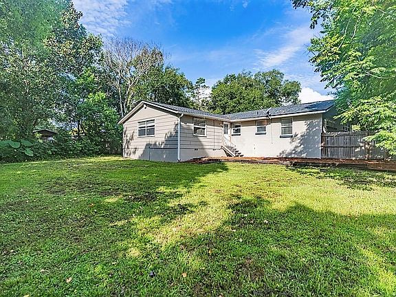 4th image of 239 Eldorado Dr