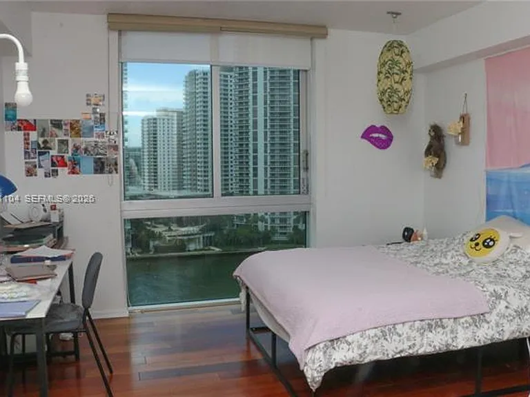 325 S Biscayne Blvd #CU-1523 — Photo 13