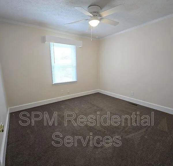 234 Oakcrest Dr — Photo 8