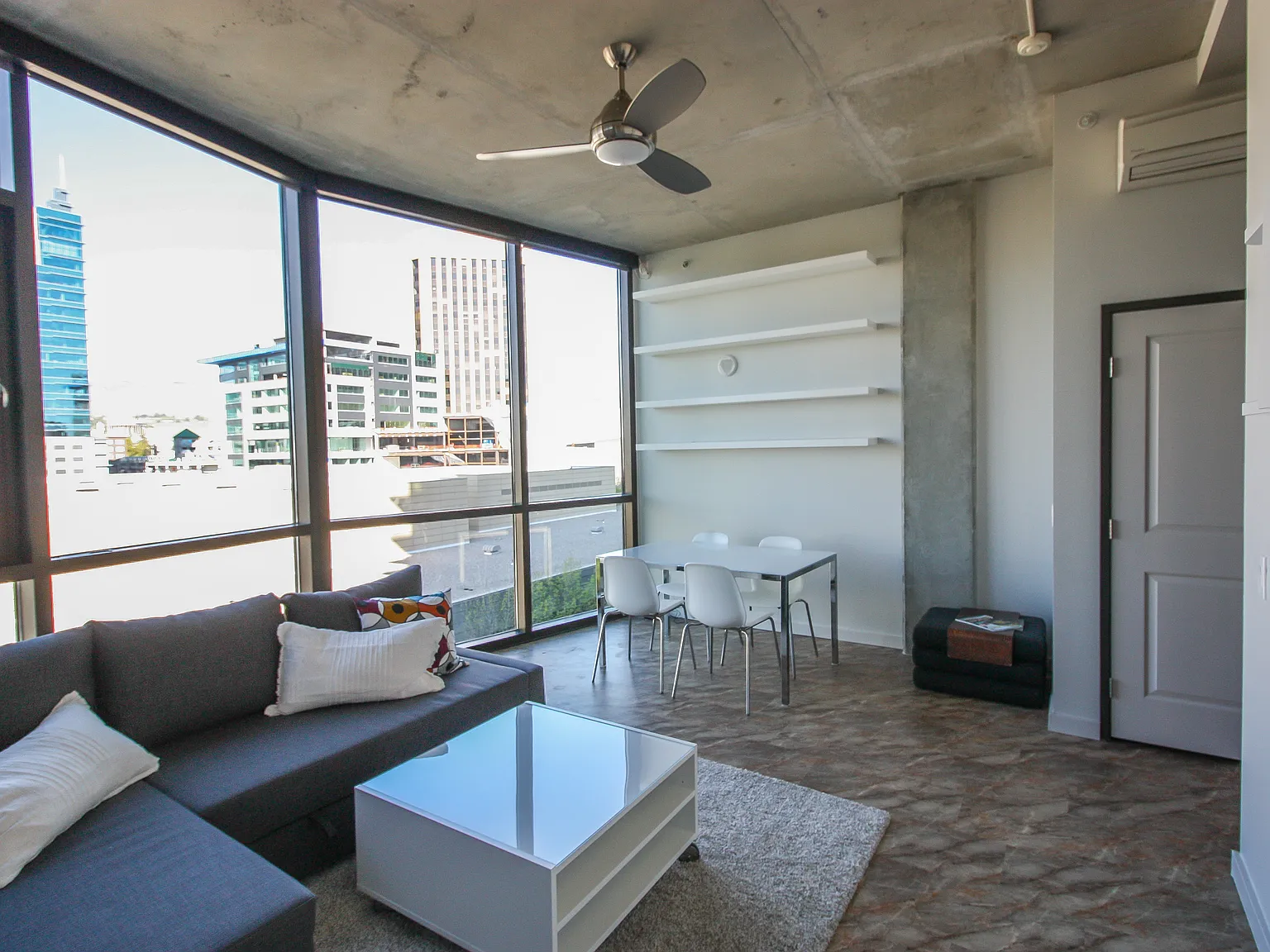 Studio, 499 sqft, $2,200 — Photo 3