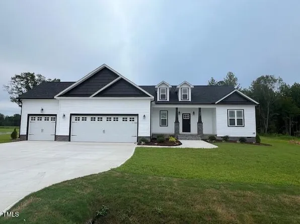 880 Olive Branch Dr, Smithfield, NC 27577