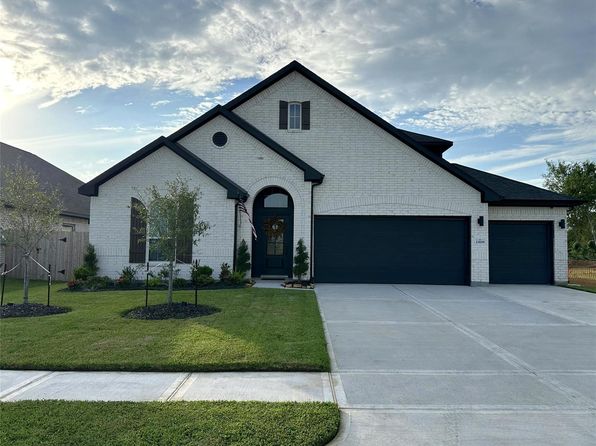 23609 Zinfandel Dr