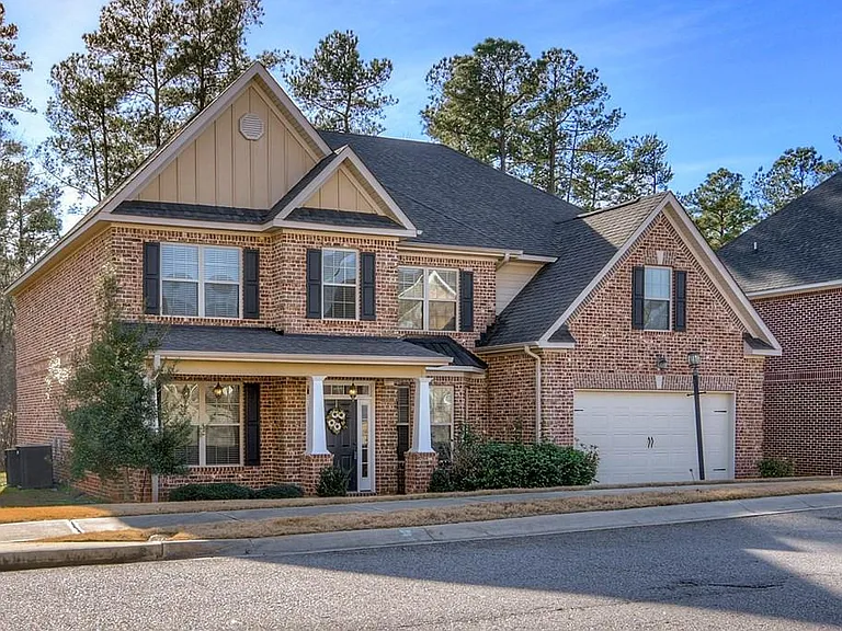 1567 Baldwin Lakes Dr — Photo 3