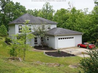 34 Butternut Trl, Sumerco, WV 25567