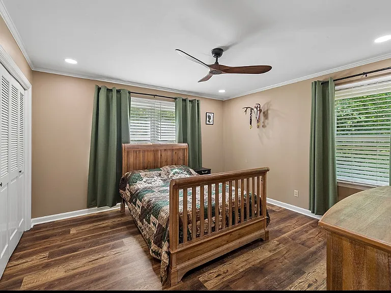 1216 King Arthur Rd — Photo 17