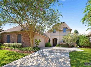 1037 Tanglebriar Dr, Baton Rouge, LA 70810