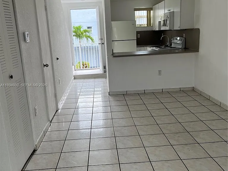 8031 NW 8th St #13 — Photo 5