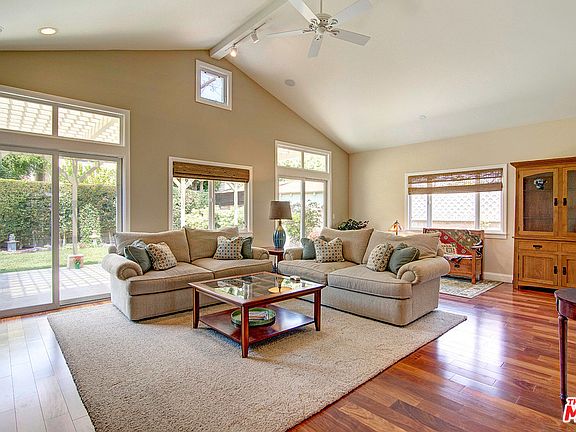 5th image of 8025 Croydon Ave