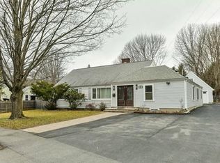 11 Elder Rd, Needham, MA 02494
