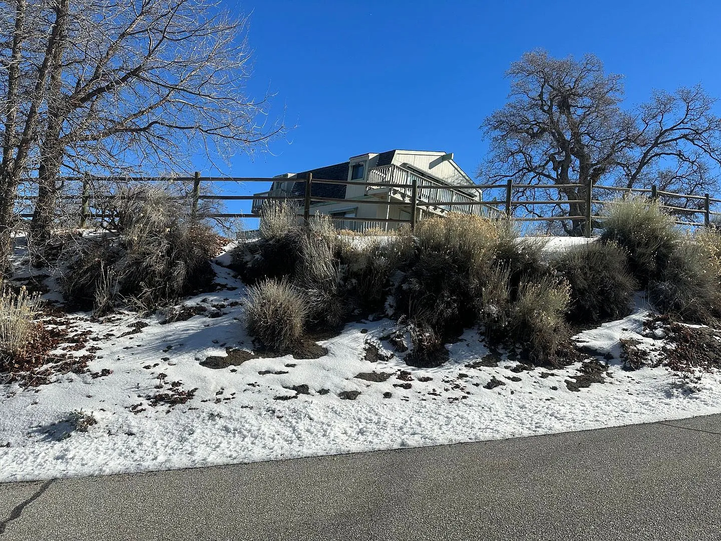27051 Oakflat Dr photo 1