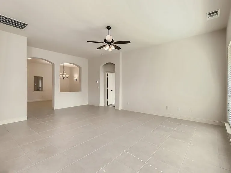 3216 Creekhaven Dr — Photo 7