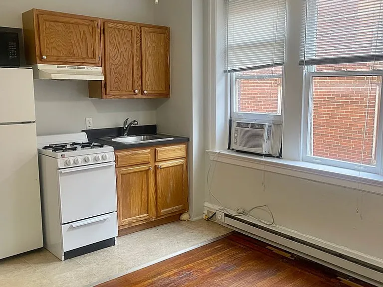 4205 Chester — Photo 22