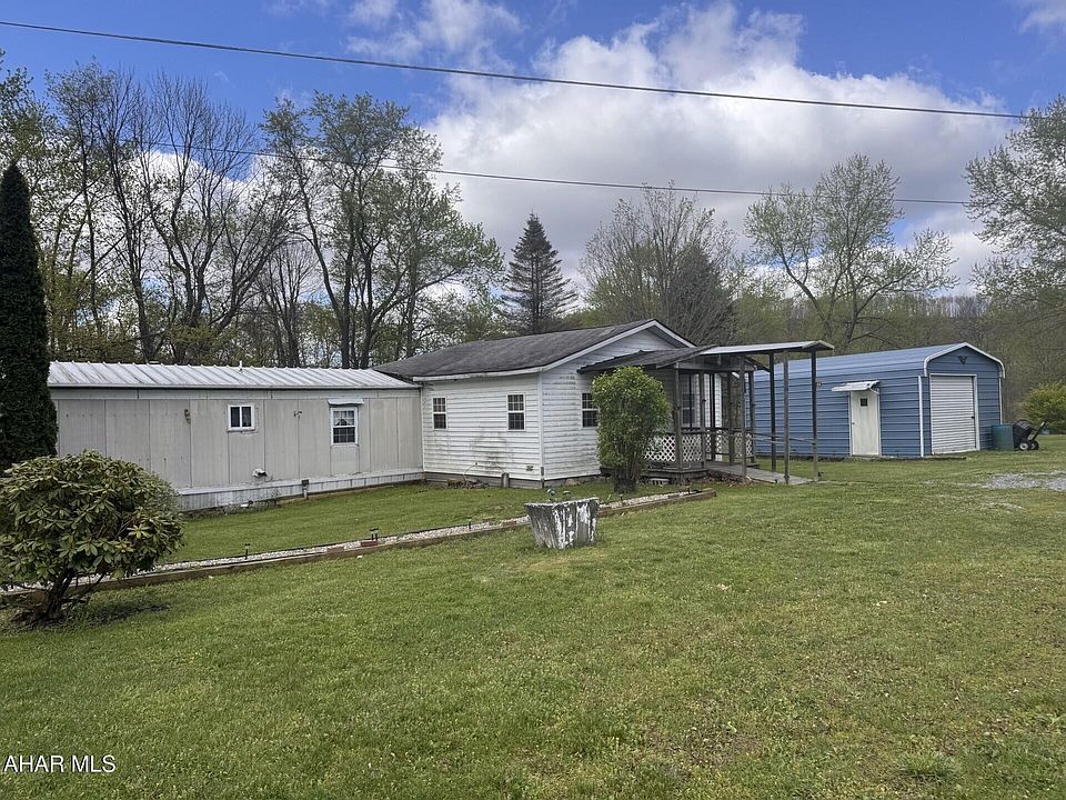 1st image of 127 1st St