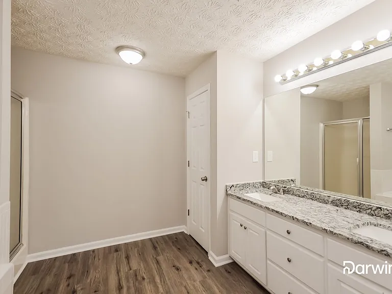 140 Landing Ln — Photo 8