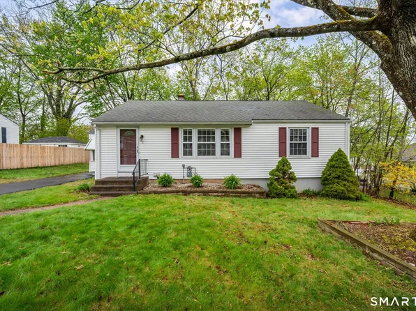 3 Elmwood Road, Wallingford, CT 06492