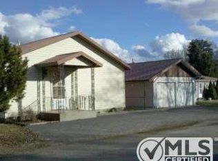 216 N Bernard St, Chewelah, WA 99109