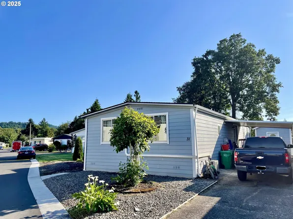 13900 SE Highway 212 Unit 31, Clackamas, OR 97015