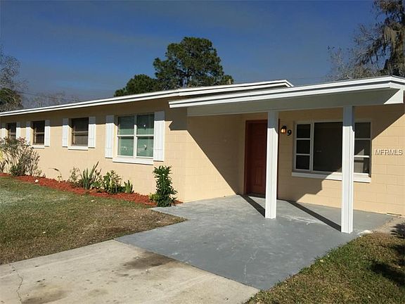 3rd image of 9 Capehart Dr
