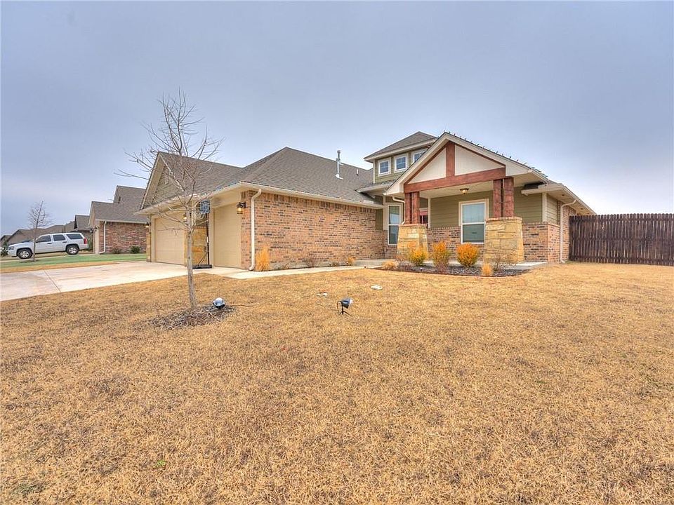 1st image of 13308 Outdoor Living Dr
