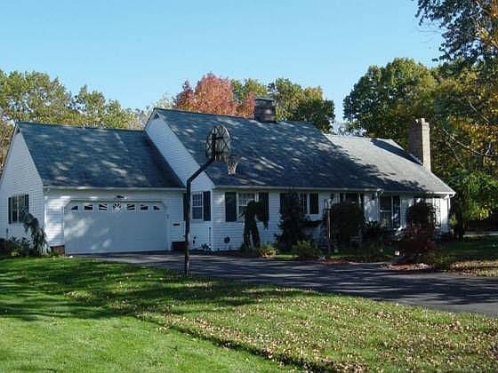 1st image of 5529 Rosecliff Dr