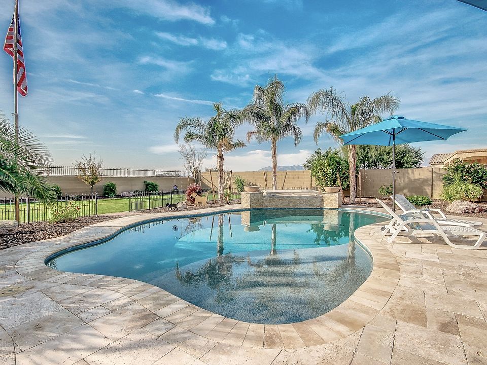 1st image of 18173 W Las Palmaritas Dr