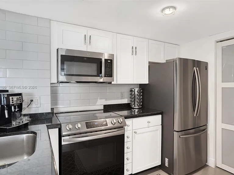 770 Claughton Island Dr #1114 — Photo 38