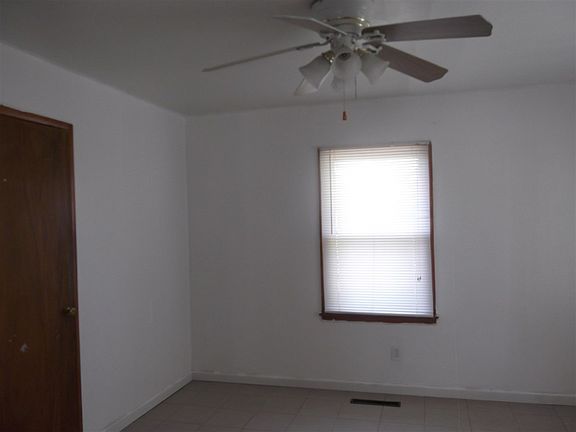 5th image of 1709 7th Ave