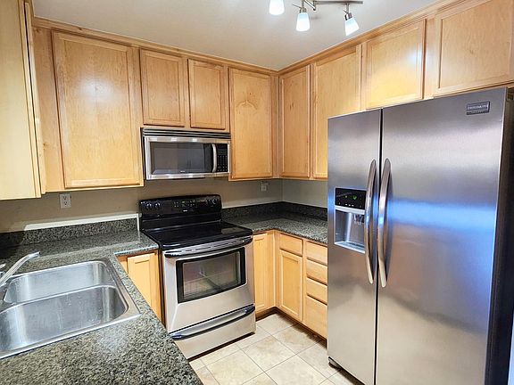 5th image of 2400 San Gabriel Way Unit 104