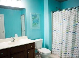 10 Kaylor Dr, Arden, NC 28704