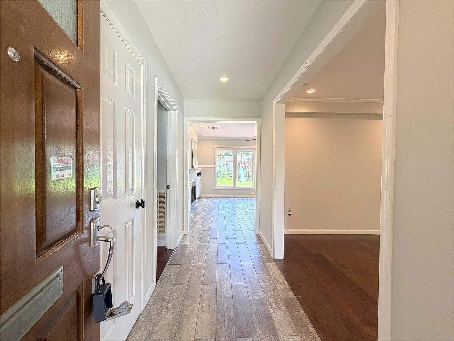 3 bed, 2.0 bath, 1833 sqft, $2,980 — Photo 4