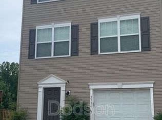 2330 Drake Ln, Fredericksburg, VA 22408