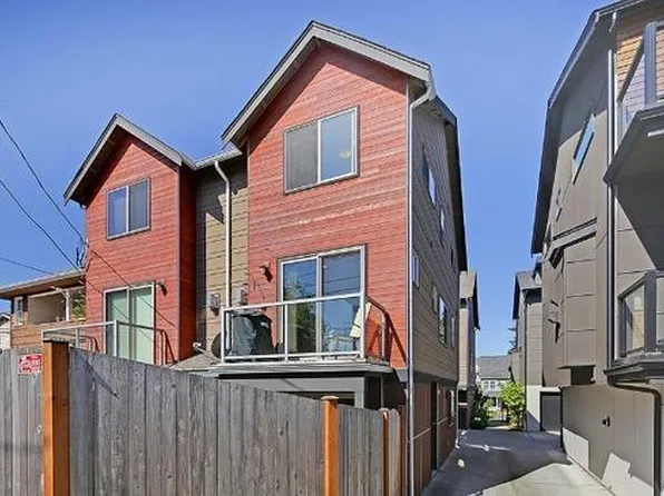 1510 44th Ave SW #A, Seattle, WA 98116