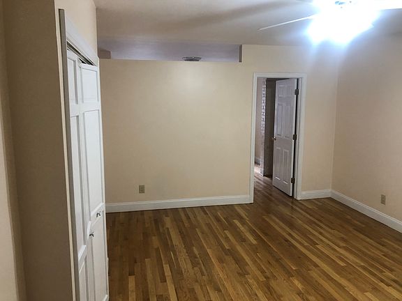 5th image of 414 Massachusetts Ave APT 1