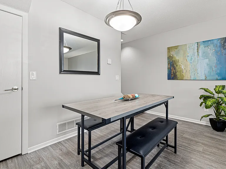SouthFork Townhomes + Flats — Photo 6