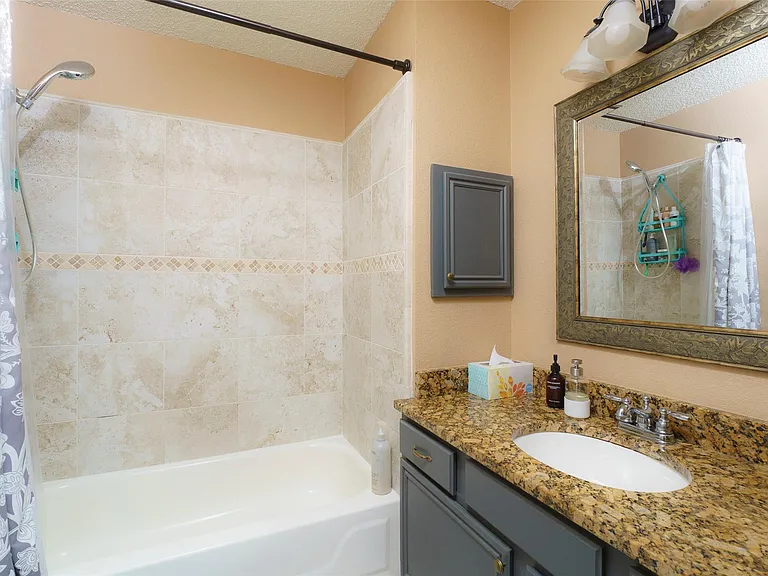 6700 Carisbrooke Ln — Photo 15
