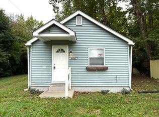 5607 E 19th St, Indianapolis, IN 46218