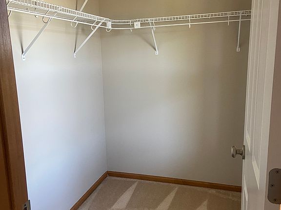 5th image of 12296 River Valley Dr