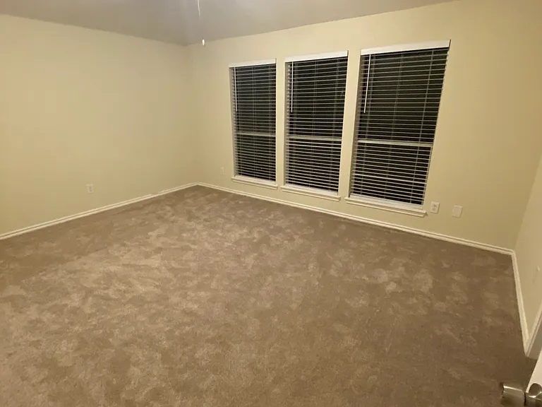 13910 Sableridge Dr — Photo 16
