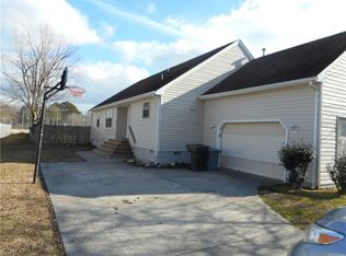 52 Franktown Rd, Hampton, VA 23663