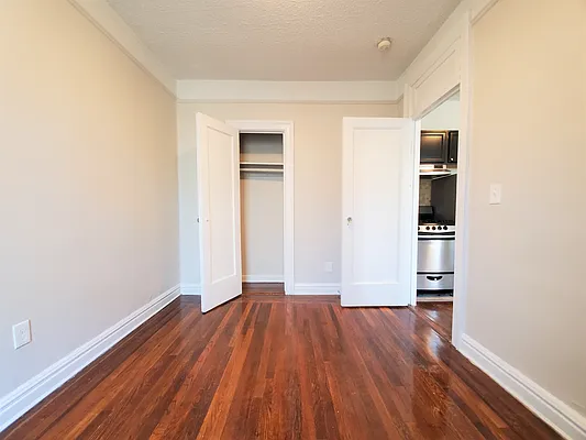 Rented by Made In NY Realty | media 29