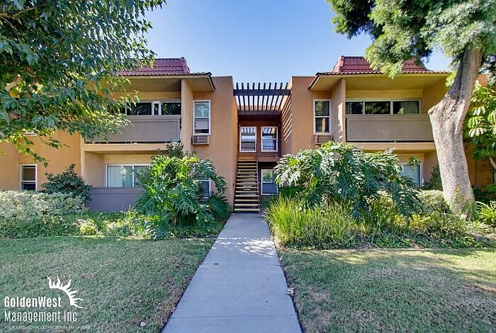 6911 Alvarado Rd #21