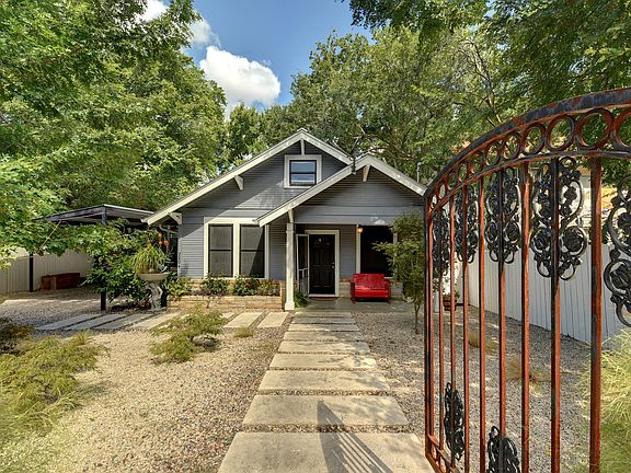2nd image of 2204 Alta Vista Ave